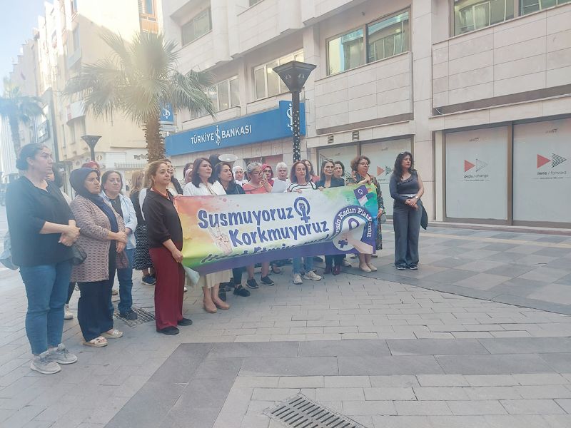 Kadnlar susmuyor!...