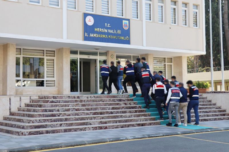 Jandarma aranan ahslarn ensesinde...