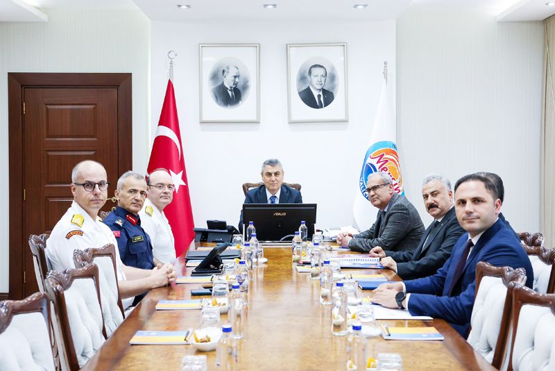 Bir haftada bin 177 ara� trafikten men edildi...