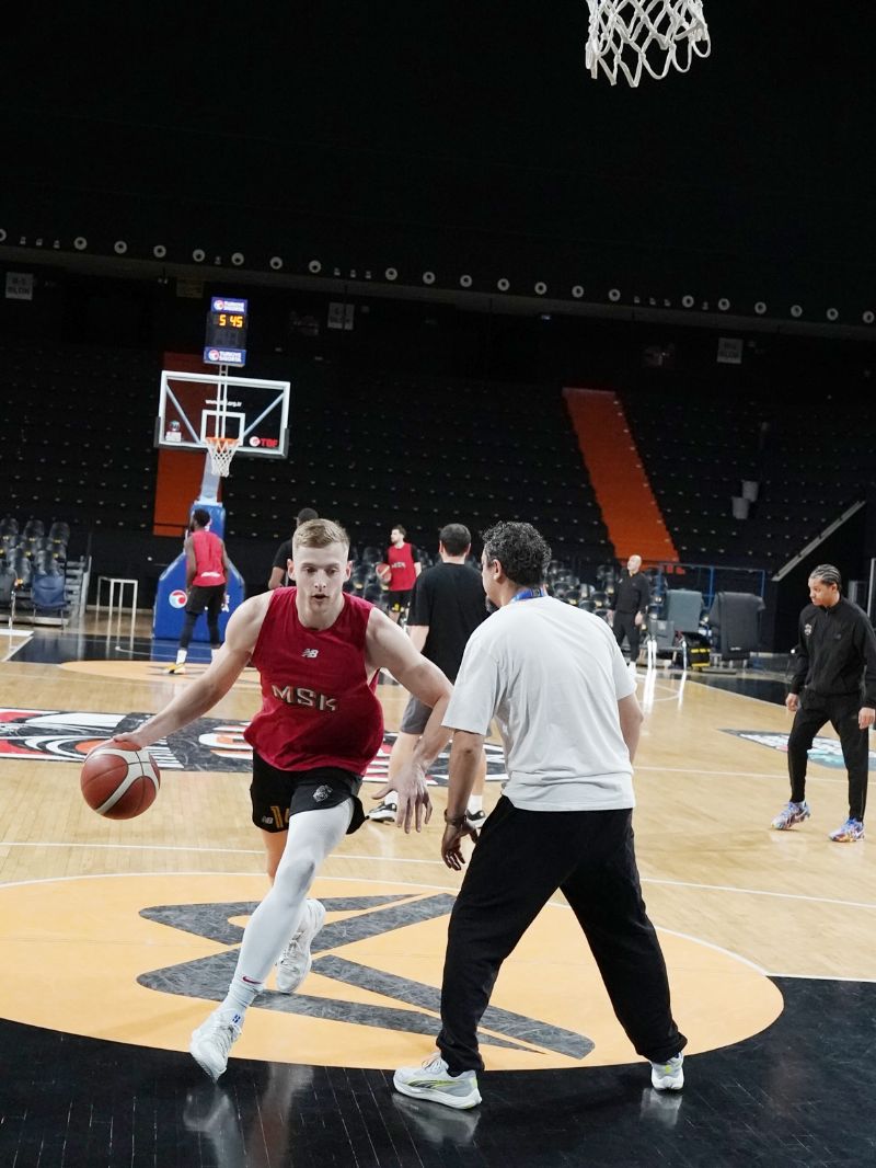 MSK�da d���� devam ediyor...