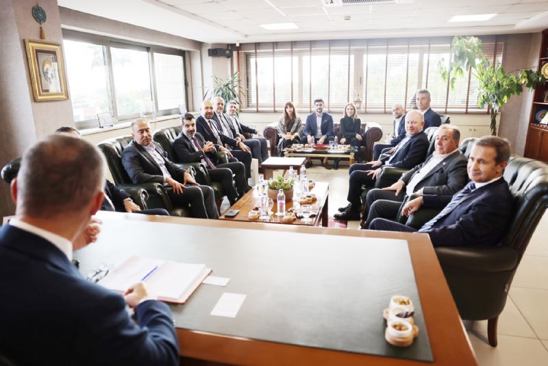 Mersin i dnyas otomobil sektrnn  geleceini konutu...