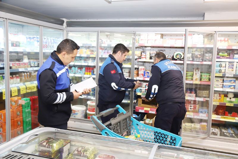 Akdeniz Zab�tas�ndan marketlere Ramazan ay� denetimi...