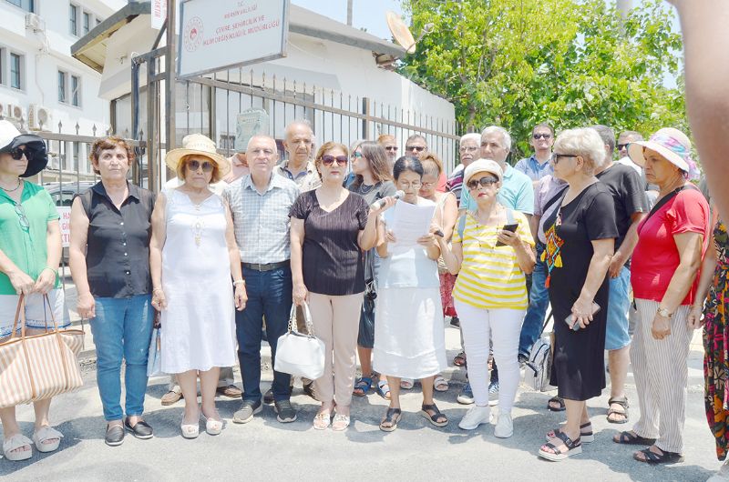 Mersin halk�  bal�k �iftliklerine kar��...