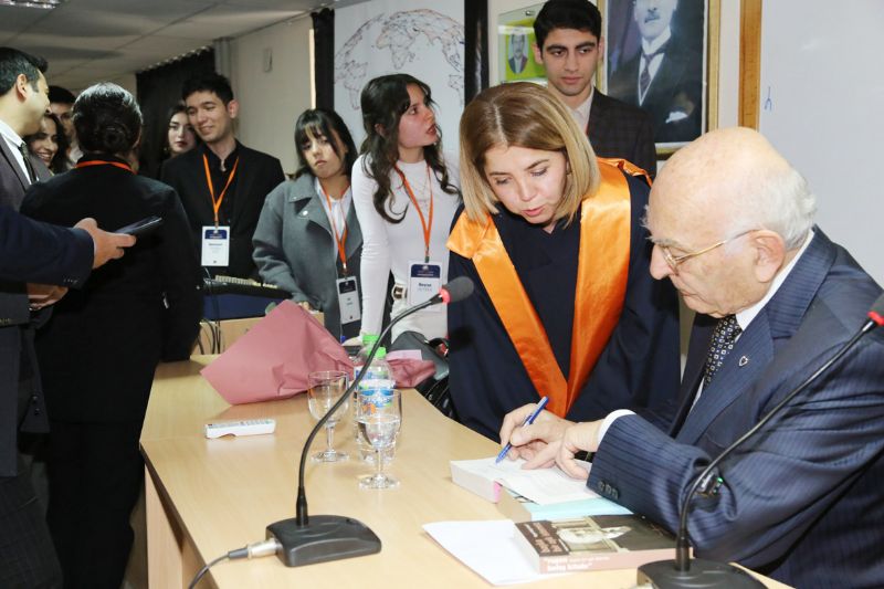 Duayen �evre bilimci Mersin akademisi ile bulu�tu...