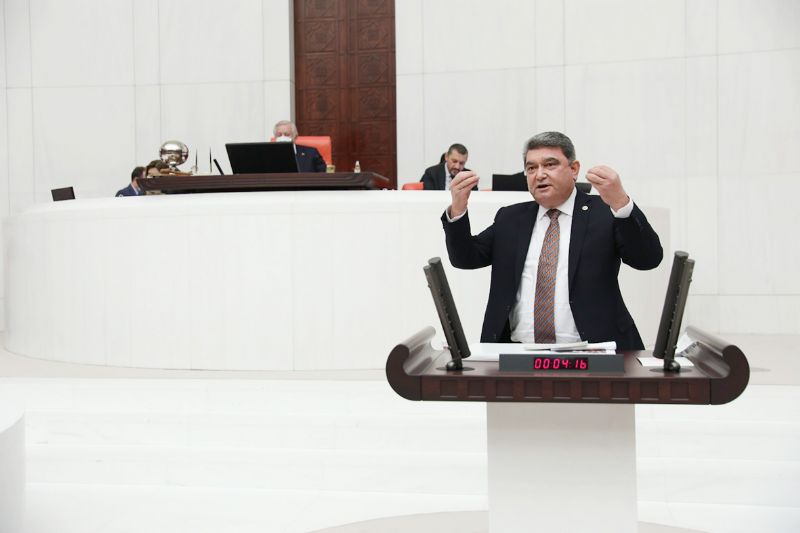 ​​​​​​​Mersine ihanettir...