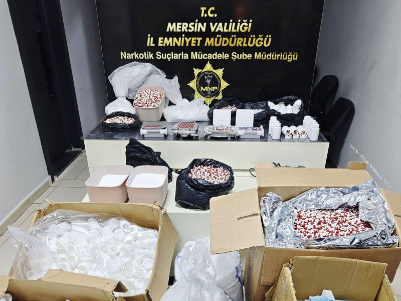 Mersin�de zehir tacirlerine darbe