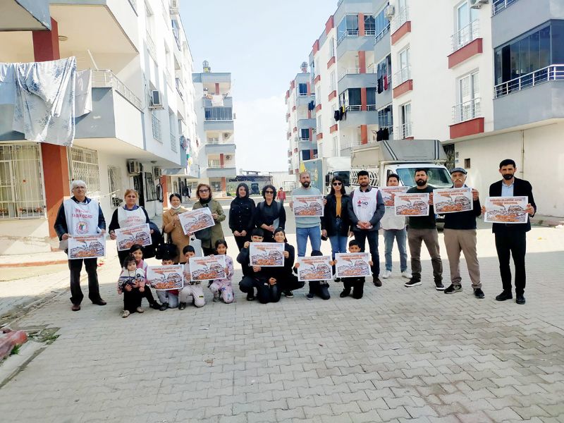 Mersin plastik atk zehri soluyor!...
