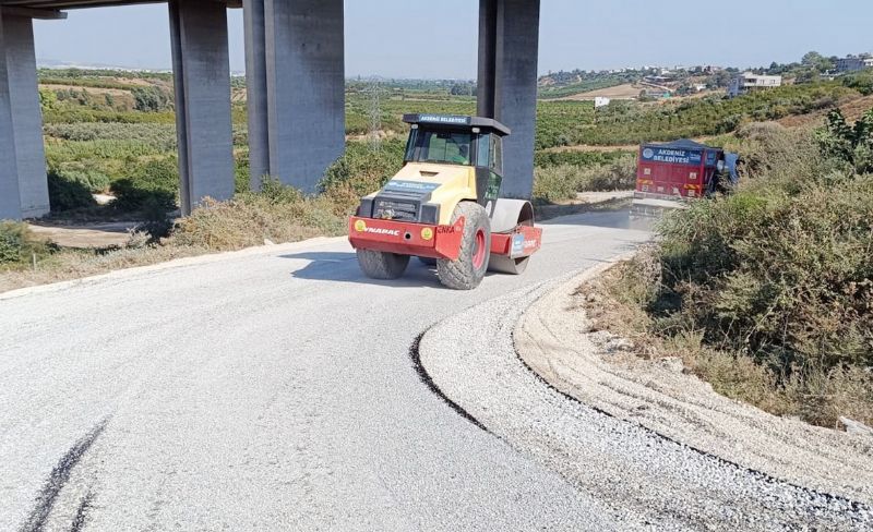 Akdenizin yollar yenileniyor...