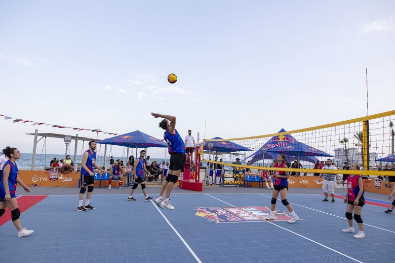 Sokak Voleybol Turnuvas� nefes kesti...