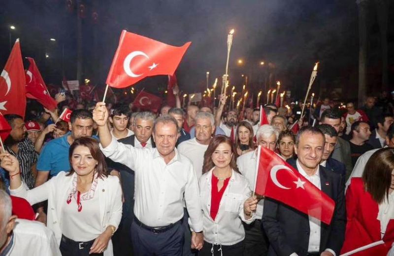 CUMHURYET N BLE  BR ARAYA GELEMEDLER!...