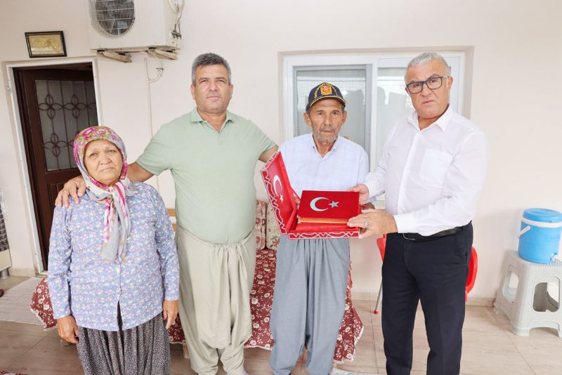 Kaymakam Be�ikci, gazileri ve ailelerini evlerinde ziyaret etti...