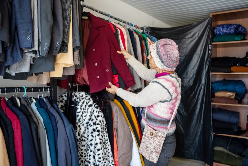 �htiya� sahiplerine �cretsiz k�yafet deste�i