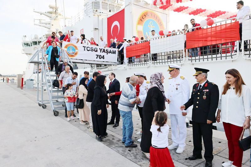 ehit aileleri ve gaziler  TCSG Gemisinde arland...