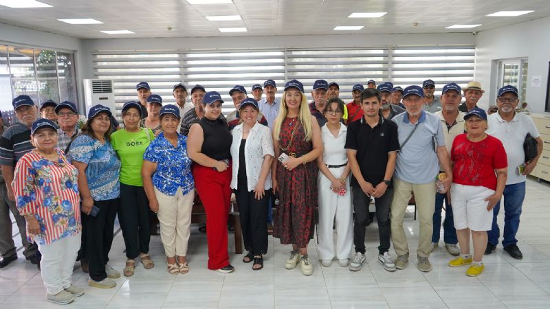 Tarsustan Emekliler Gnne anlaml etkinlik...