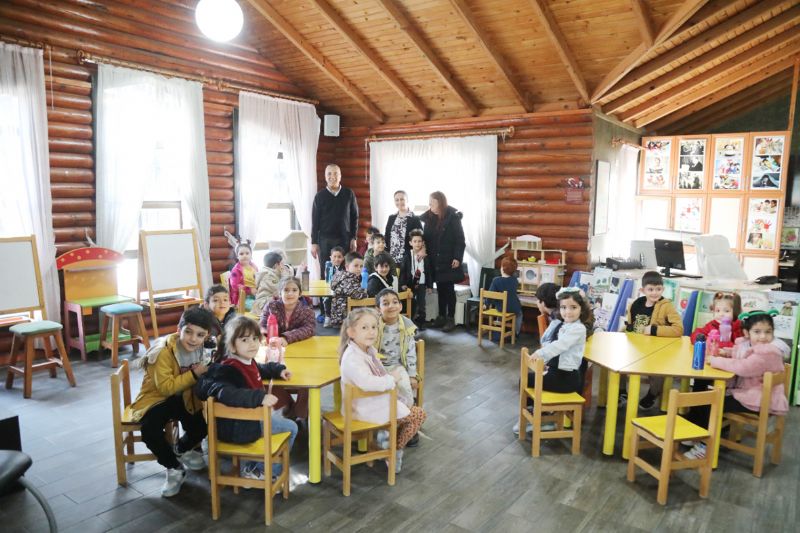 Mezitlide miniklere srpriz ziyaret...
