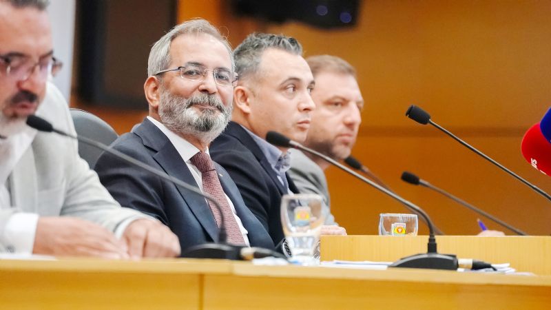 CHP, Bozdoan glenmesin diye AKP ve MHP ile hareket etti...