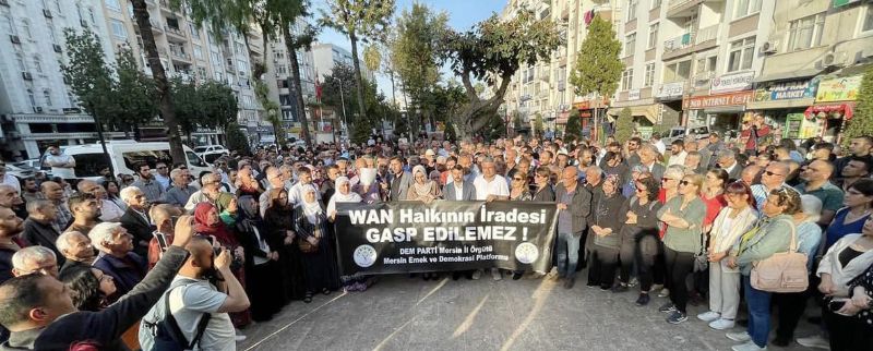 Mersin, Van iin sokaa indi...