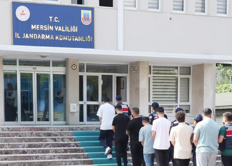 Jandarmadan aranan ahslara sk takip...