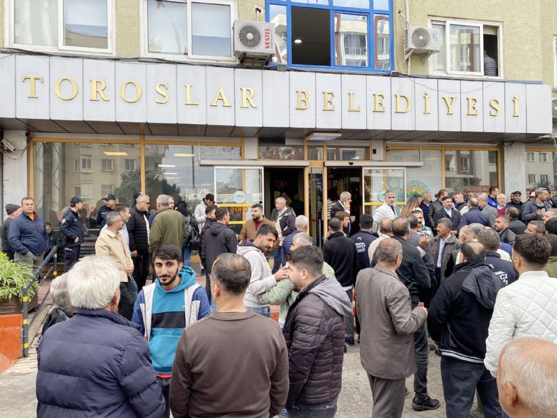 Esnaftan Toroslar Belediyesine pazar tepkisi...