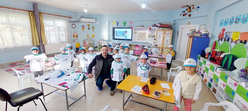 Minikler orman konusunda bilgilendirildi...
