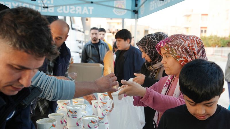 Bozdoan, mahalle iftarlarnda  hemerileriyle buluuyor...