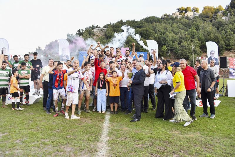 Zafer Kupas��n�n kazanan�  Mente� Spor oldu ...