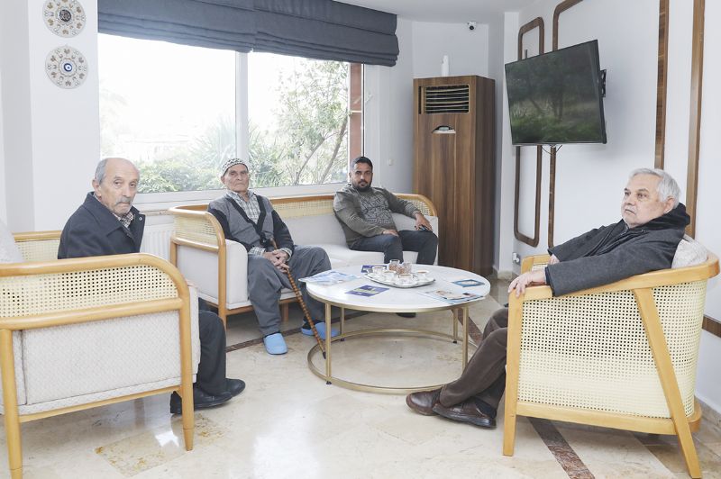 Mersin�de �cretsiz refakat�i evi hizmette...