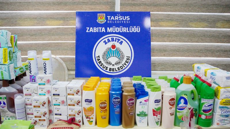 Tarsus�ta son kullanma tarihi ge�mi� 70 bin �r�n ele ge�irildi...