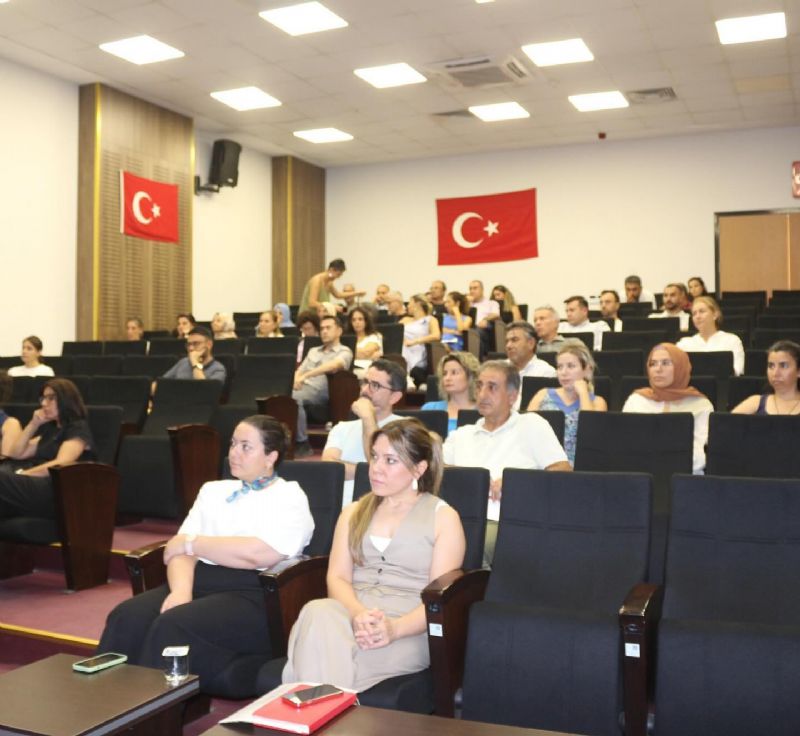 Mersinde salk hizmetleri masaya yatrld...