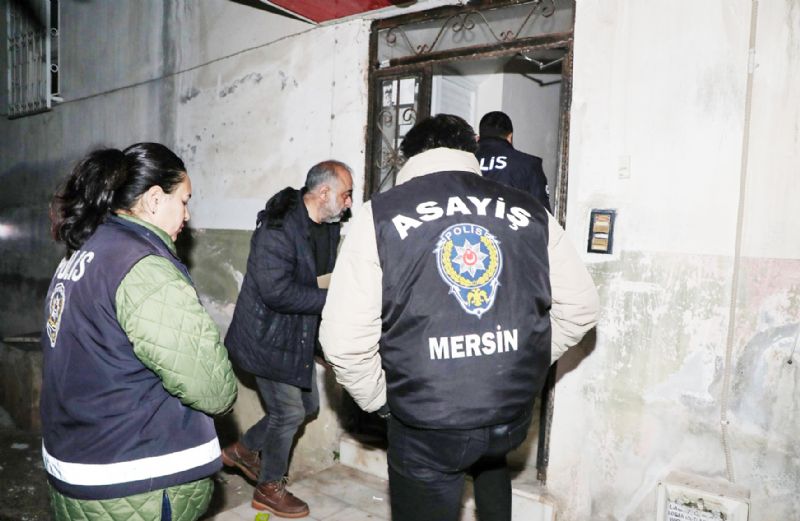 Mersinde aranan 87 hkml yakaland...