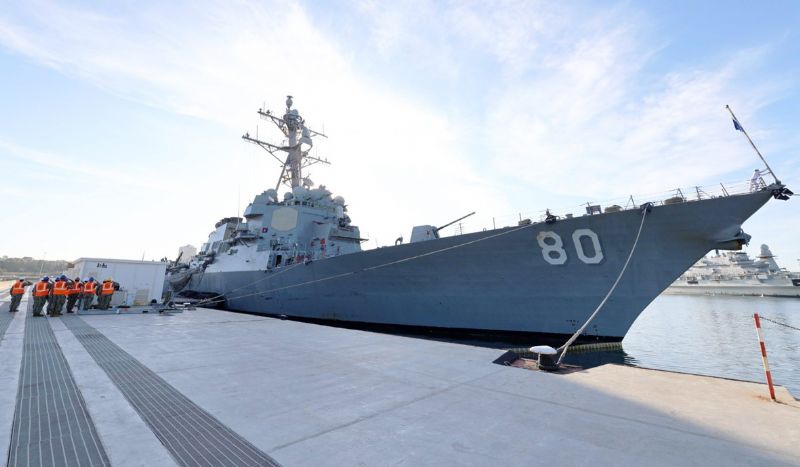 ABD Sava� Gemisi ’USS Roosevelt’ Mersin Liman�’na demirledi