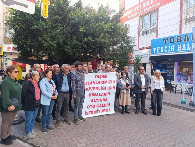 Mersin, binalarn altnda oto galeri istemiyor