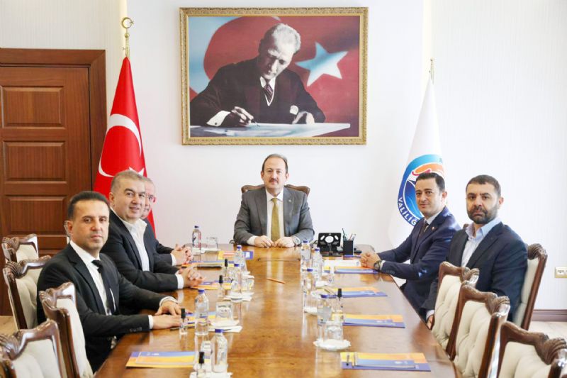 Mersinde 112ye  hayrsever destei...