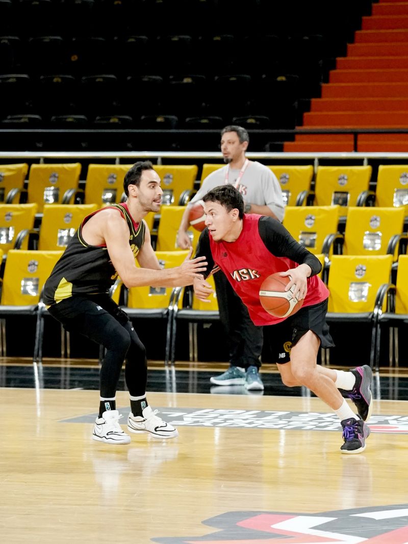 MSK, k�t� gidi�e dur demek istiyor...