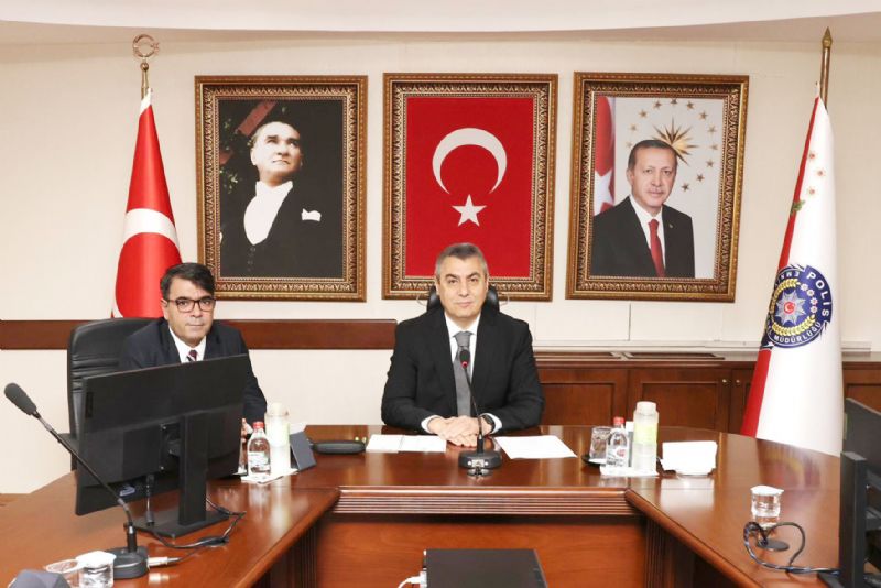 Vali Torostan Emniyete ziyaret...