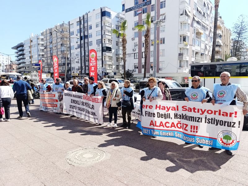 Emekliden �vatanda�l�k geliri� tepkisi