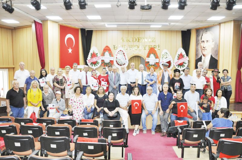 Mersinli yazarlardan edebiyat defilesi...