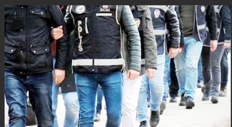 Mersin merkezli 5 ilde  FET operasyonu...