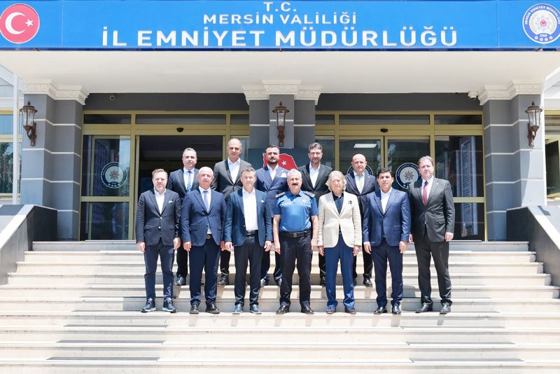 �� d�nyas�ndan Emniyet�e ziyaret...