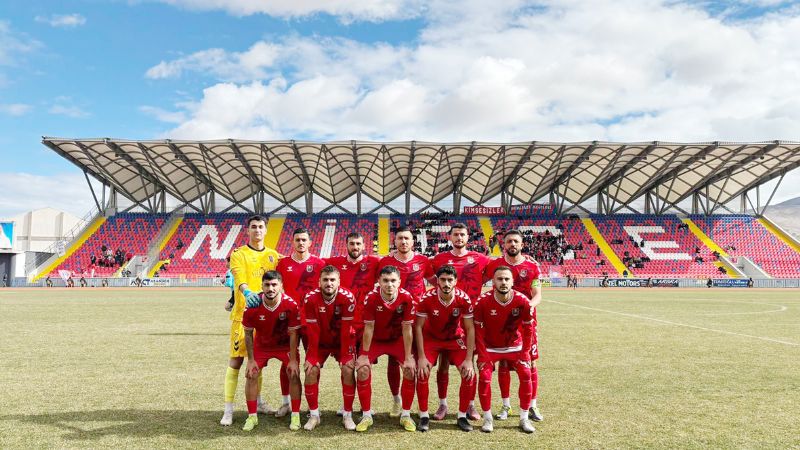 Silifke, tart��mal� penalt�yla Ni�de�de ma�lup oldu!...