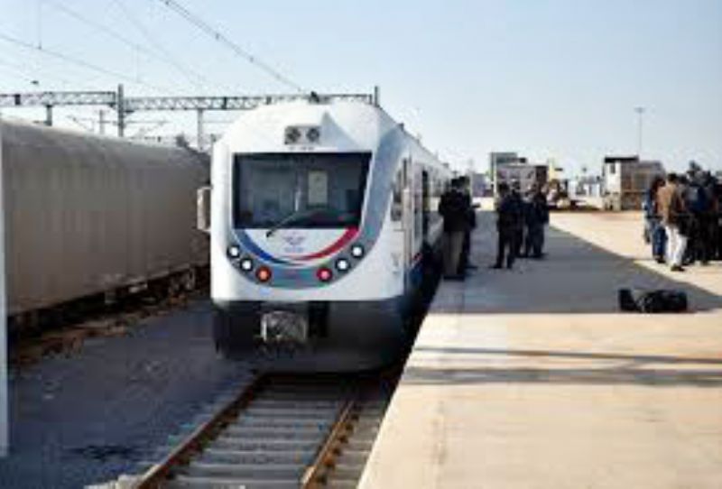 Mersin -  Adana tren seferleri durduruldu...
