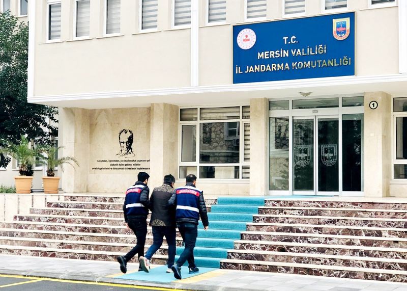Jandarmadan aranan ahslara sk takip...