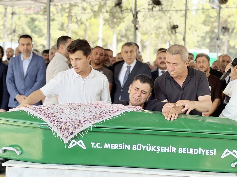 Can yele�ini k�z�na verdi, son yolculu�una u�urland�