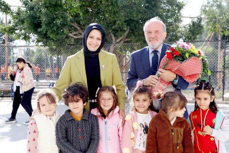 Emekli retmenlerle son ders etkinlii yapld...
