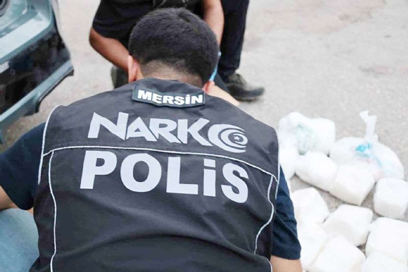 Mersinde uyuturucu operasyonlar hz kesmiyor ...