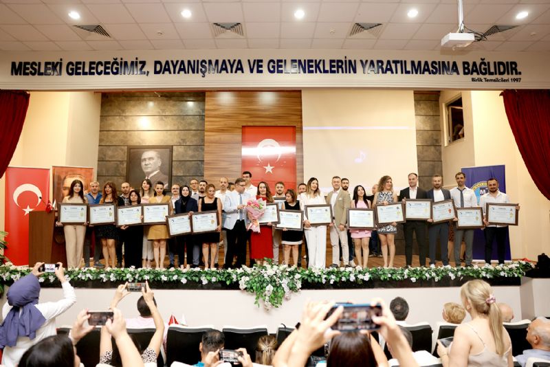 Mersin�de 27 yeni  mali m��avir ruhsat ald�...