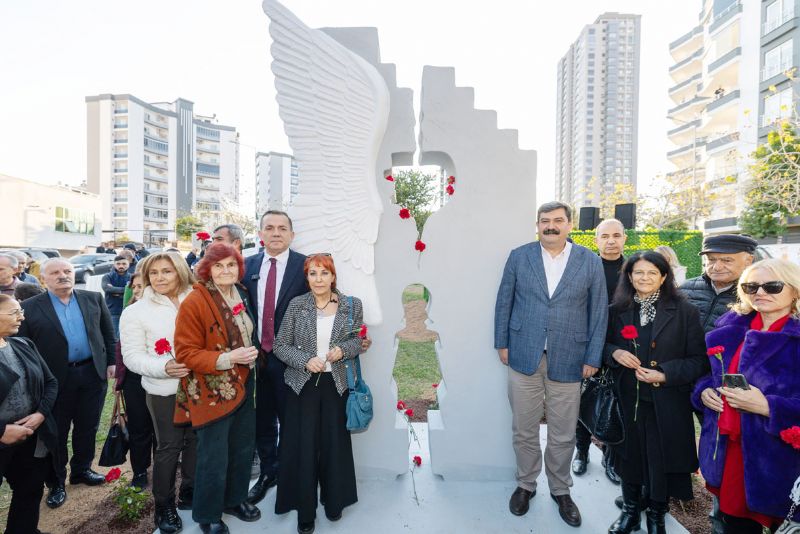 Mersinde depremde kaybolan  ocuklar ansna ant yapld...