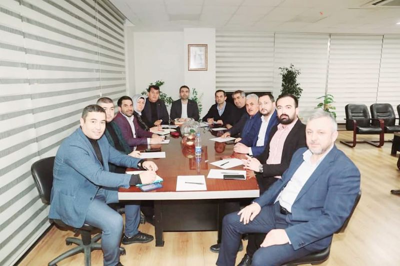 AKP Mersin il ynetimi belli oldu...