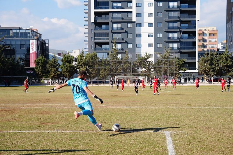 Mersin temsilcilerinin gelece�i belirsiz...