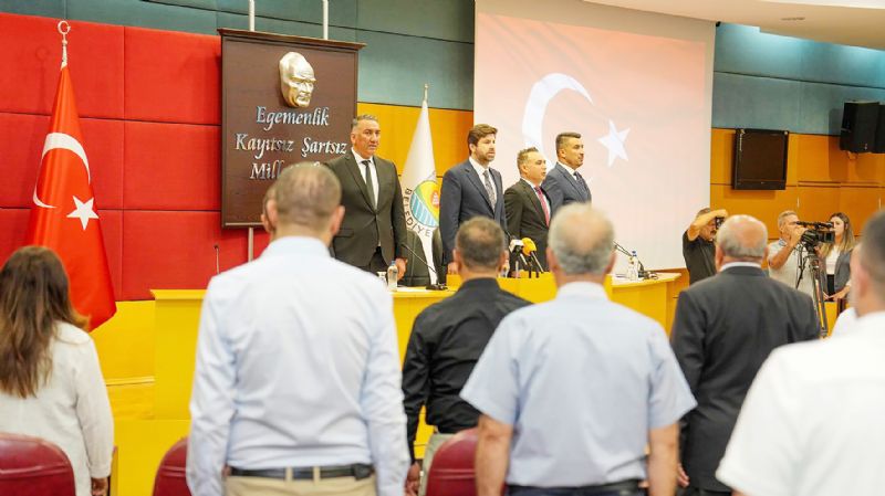 Tarsus Meclisinde AKP - CHP gerilimi...